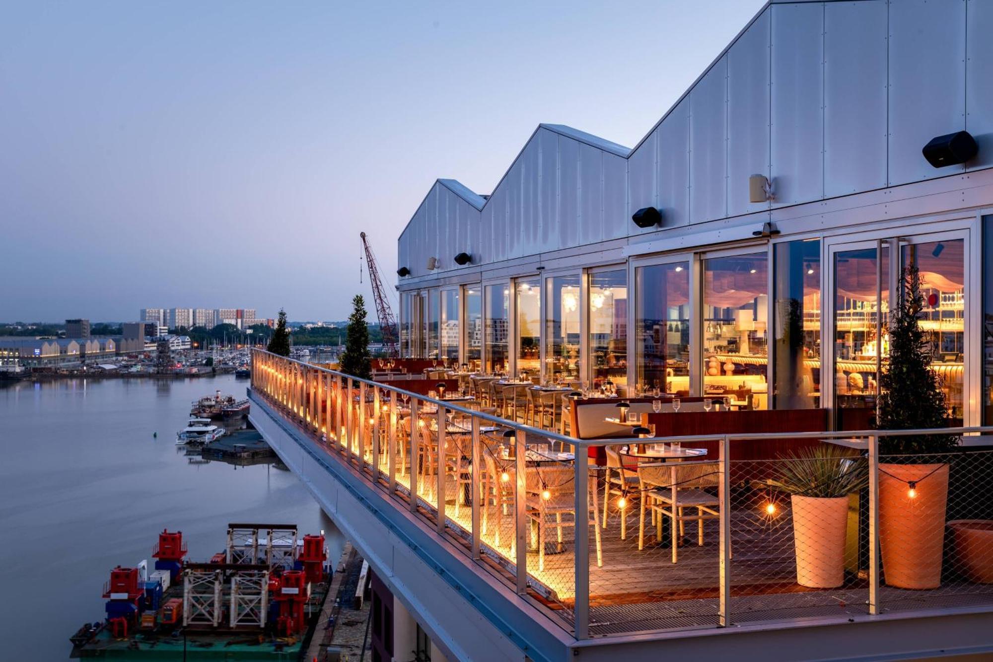 Renaissance Bordeaux Hotel Экстерьер фото